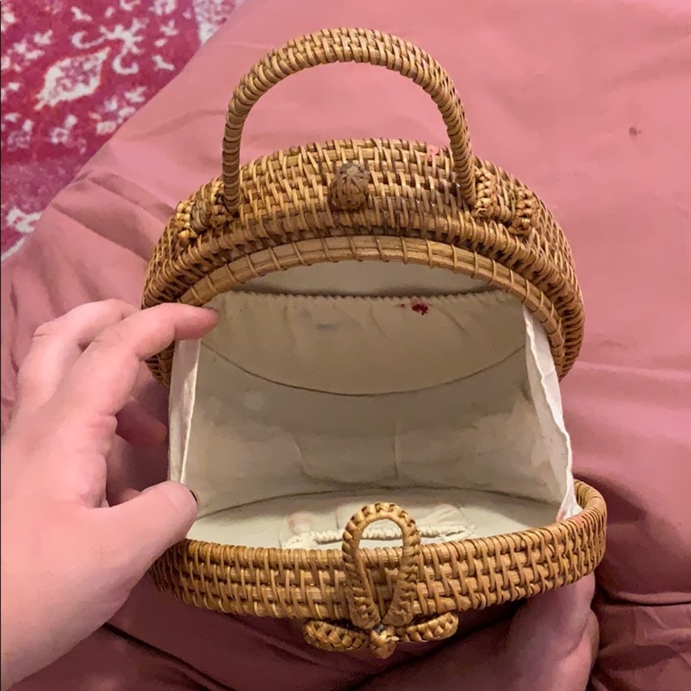 Wicker Handbag - Picture 3 of 8